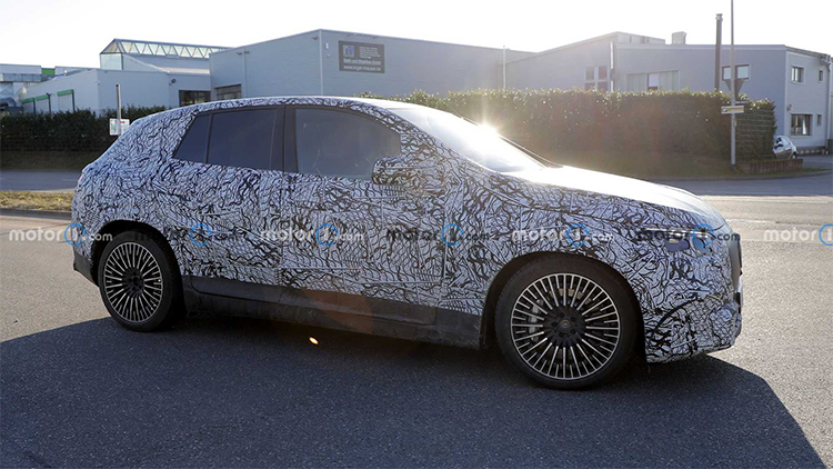 梅赛德斯-AMG EQE SUV谍照曝光 预计今年年内亮相-第2张图片-科技快讯