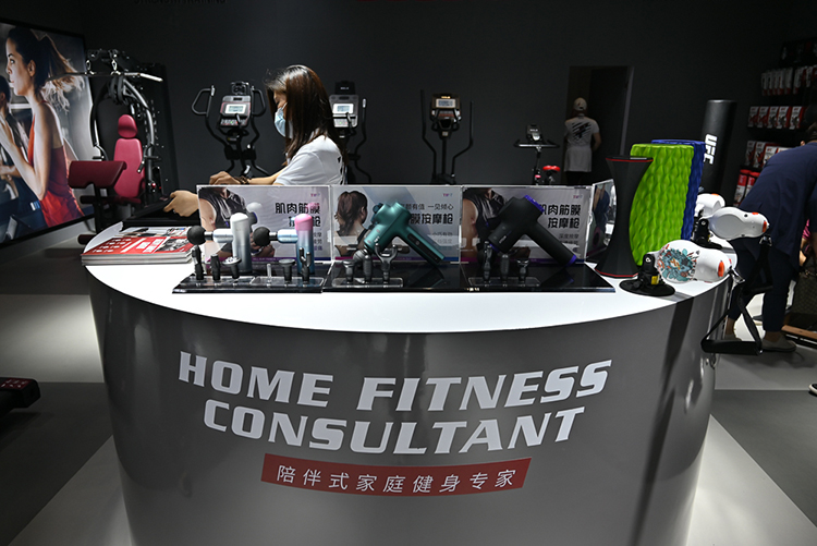 兽鸟SOLE健身参展体博会，多款健身器材亮相-第4张图片-科技快讯