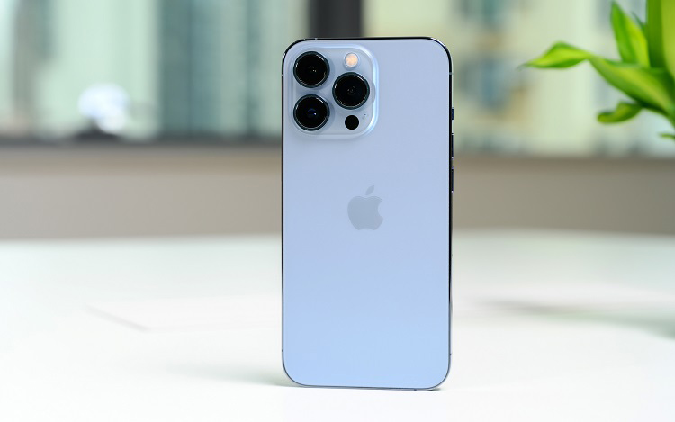 苹果官方确认iPhone 13全系去除通话降噪功能 其它机型继续保留-第1张图片-科技快讯
