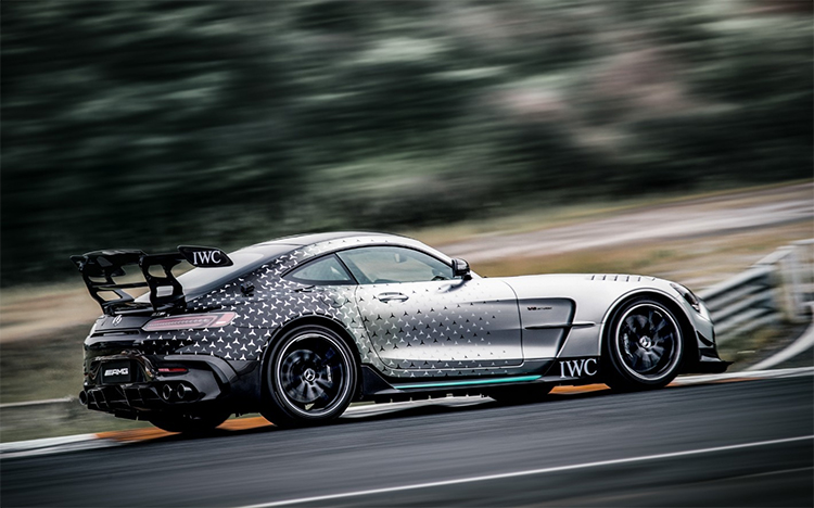 全新梅赛德斯-AMG GT Black Series正式上市 售价368.88万元-第2张图片-科技快讯