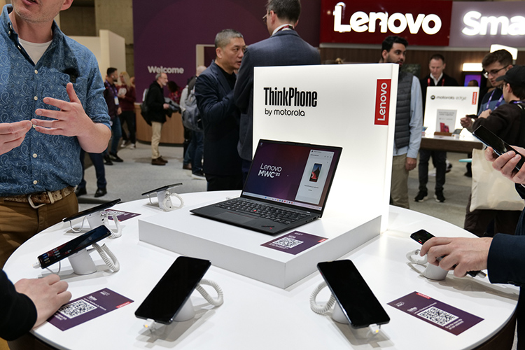 MWC2023 | 联想展示卷轴屏手机与笔记本概念产品 探索屏幕延展新用途-第7张图片-科技快讯