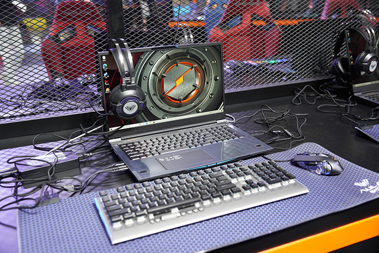 ChinaJoy2021丨机械革命展示F6标压轻薄本 兼具高性能和轻薄便携-第6张图片-科技快讯
