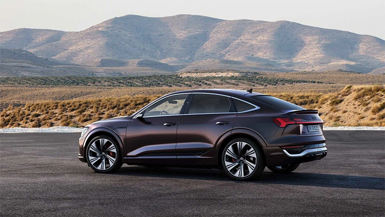奥迪Q8 e-tron正式发布：定位豪华纯电SUV 更大续航600公里-第5张图片-科技快讯