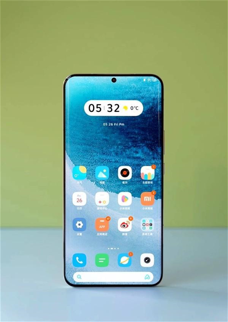 小米 14 Pro外观曝光，微曲面屏、极窄边框-第1张图片-科技快讯