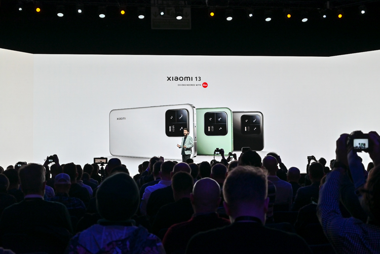 MWC2023丨小米13系列海外发布，999欧元起售冲高端-第1张图片-科技快讯