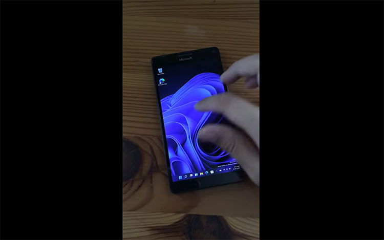 诺基亚Lumia 950 XL可移植Windows 11系统 还能打 *** 发短信-第1张图片-科技快讯