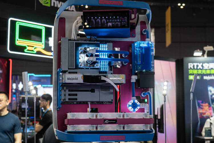 BW2021 | NVIDIA展示搭载30系GPU设备：RTX点亮国潮游戏-第2张图片-科技快讯