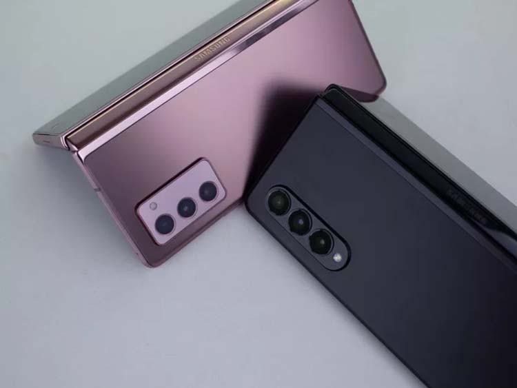 三星Galaxy Z Fold4或配备3倍长焦摄像头和全新铰链-第1张图片-科技快讯