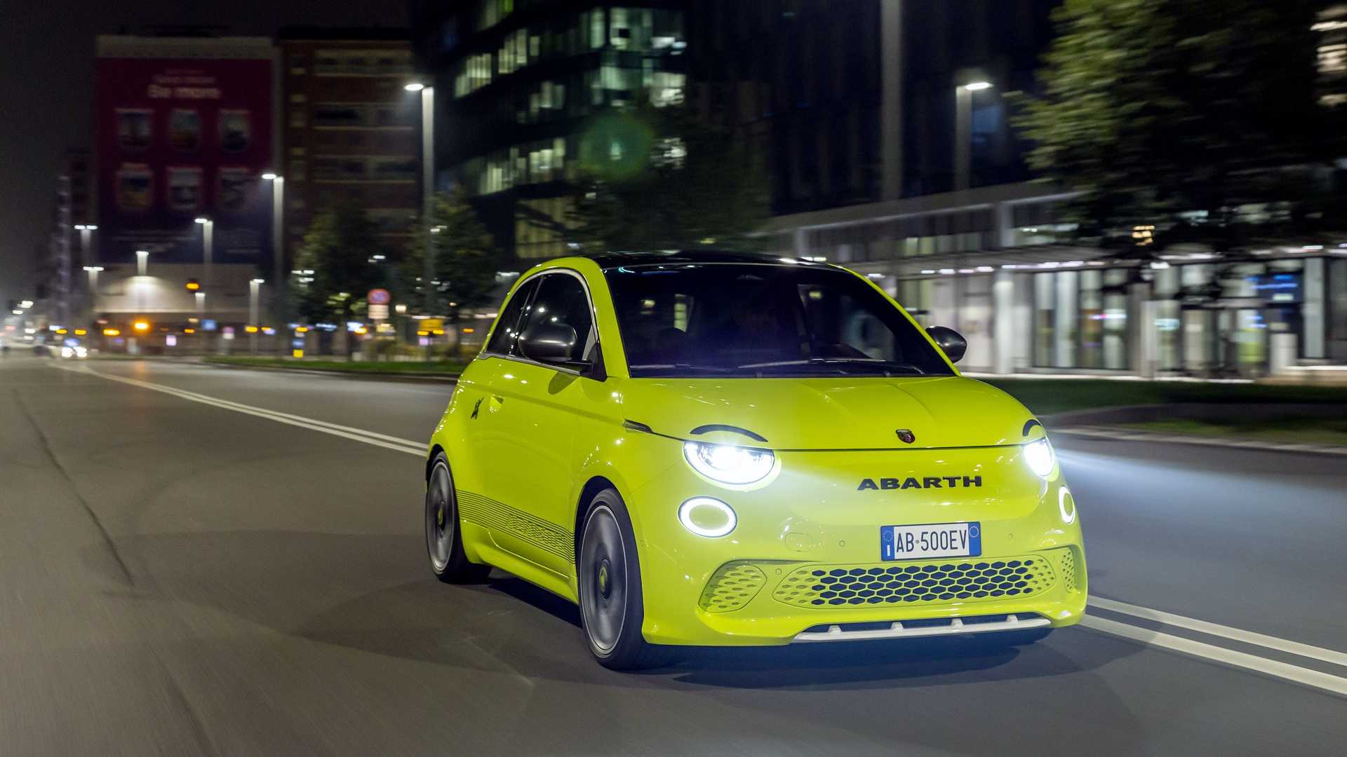 纯正小电炮，7秒可破百，Abarth 500e官图正式发布-第5张图片-科技快讯