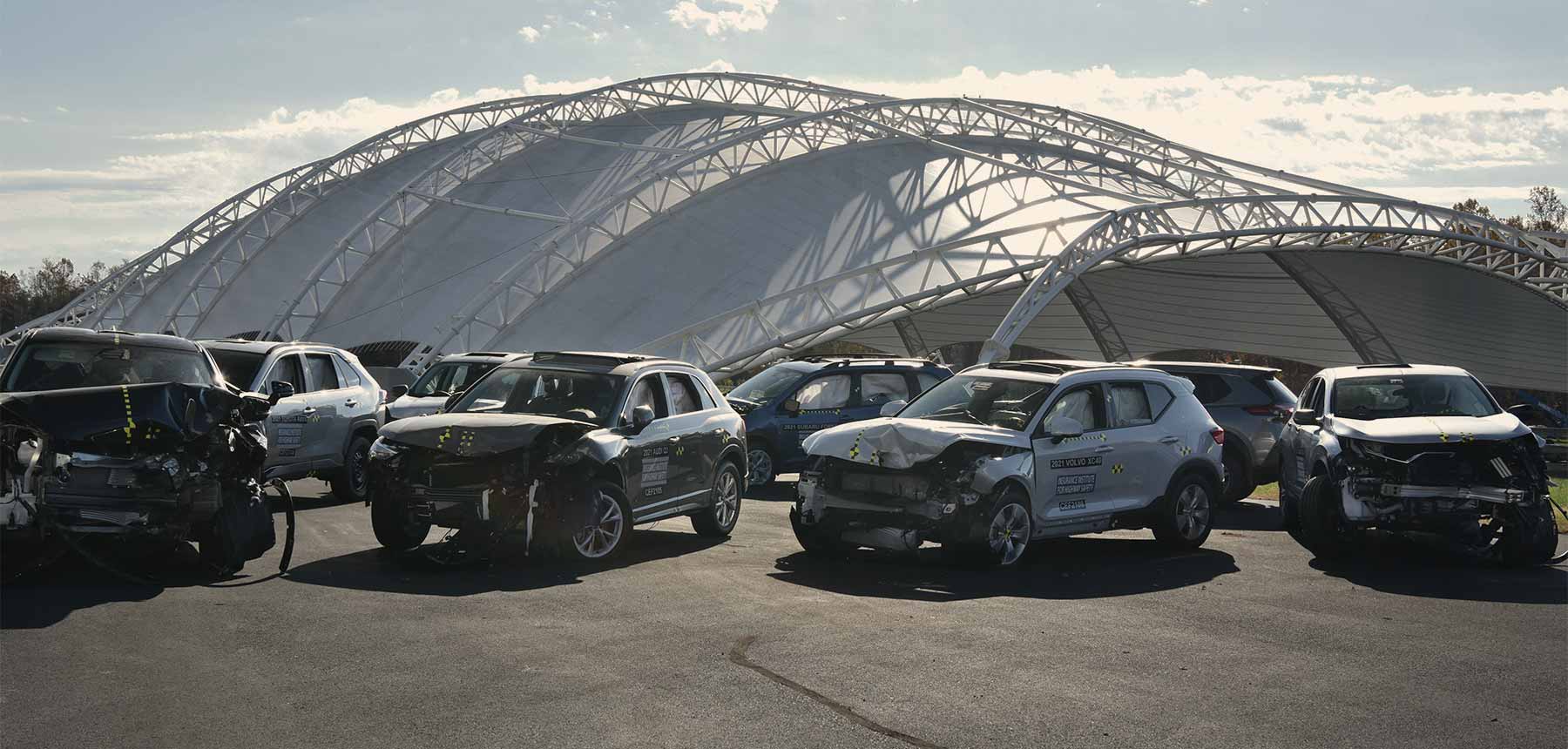 美国公路安全保险协会（IIHS）最新碰撞试验结果，15款车型仅有1款获全优-第1张图片-科技快讯