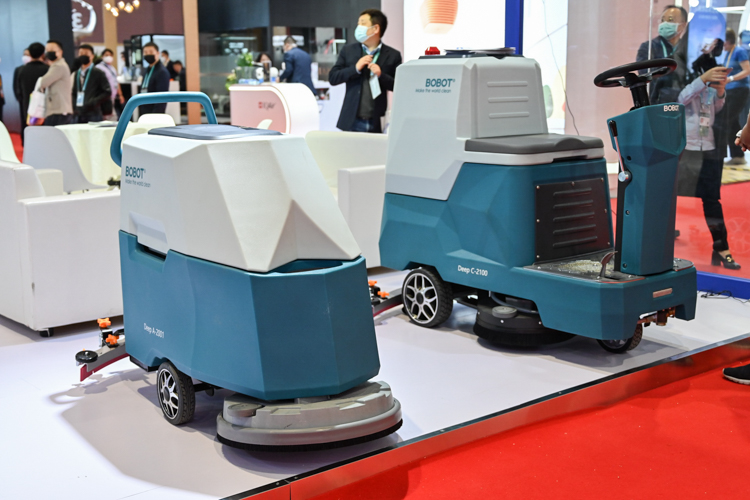 CIIE2021 | BOBOT带来吸尘拖地一体机：充分展示清洁黑科技-第7张图片-科技快讯