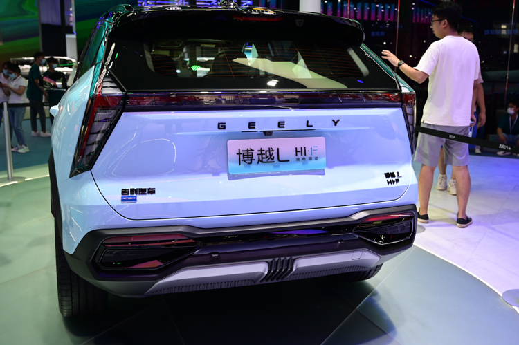 2022成都车展丨吉利博越L 雷神Hi&middot;F首次亮相 几何G6/M6开启预售-第2张图片-科技快讯