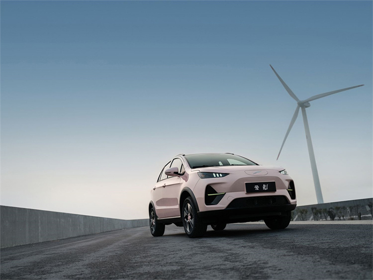 云度云兔正式上市：定位纯电小型SUV 8.58万元起-第4张图片-科技快讯
