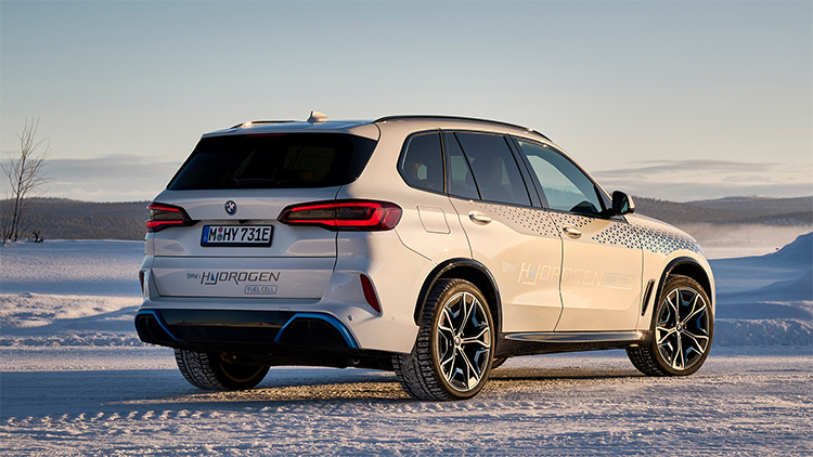 BMW iX5 Hydrogen氢燃料电池车进行极寒测试 有望2022年下半年投产-第2张图片-科技快讯