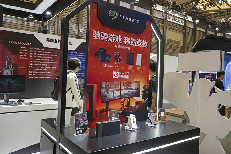 ChinaJoy2021| 热点科技展出众多科技数码产品，一站式体验尽享"热点畅玩"-第2张图片-科技快讯