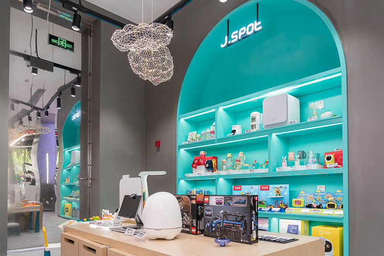 乐之上生新所店开业：实体3C潮品店，究竟有哪些独有优势？-第7张图片-科技快讯
