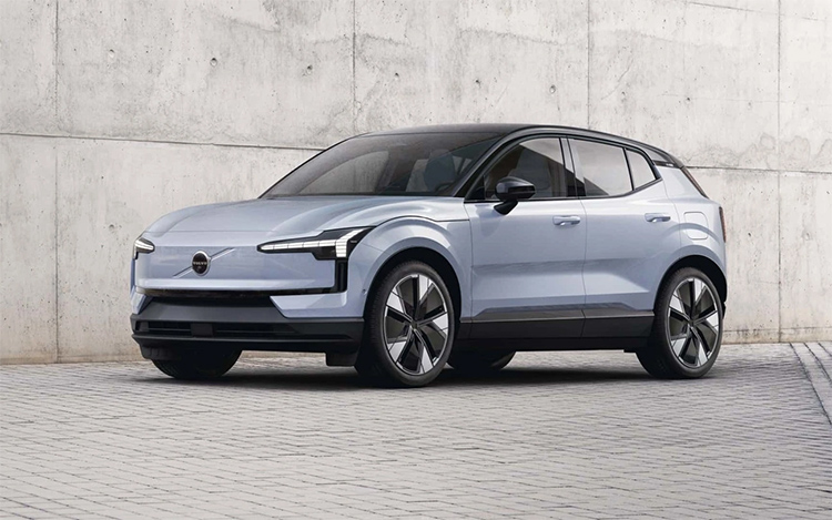 沃尔沃EX30正式发布：定位小型纯电SUV 续航超440km-第1张图片-科技快讯