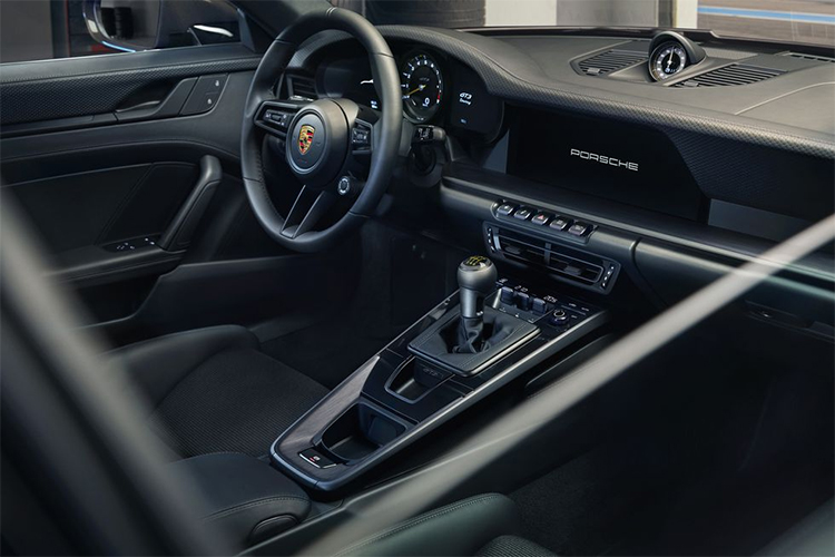 保时捷全新911 GT3 Touring正式发布 搭载4.0L水平对置6缸发动机-第3张图片-科技快讯