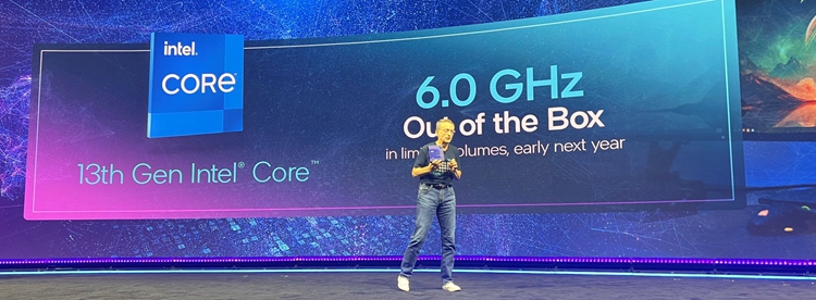 英特尔官宣明年推出13代酷睿限定版：频率可达6GHz-第1张图片-科技快讯