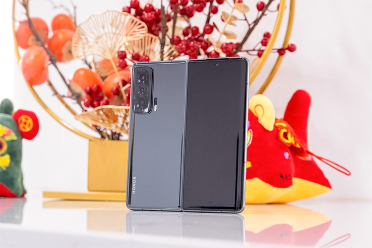 荣耀Magic系列新品：搭载骁龙8 Gen 1处理器 2月28日正式亮相-第3张图片-科技快讯