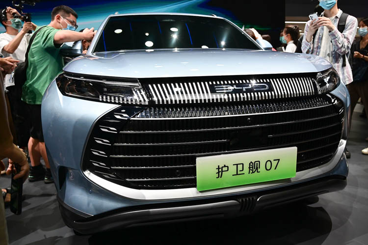 2022成都车展 | 比亚迪首发护卫舰07：22万元起-第3张图片-科技快讯
