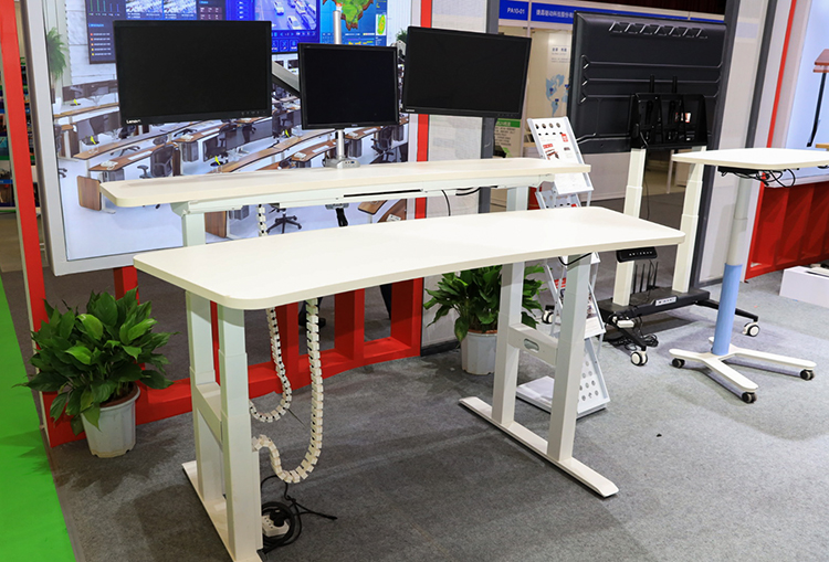 InfoComm 2020 | 乐歌升降桌进化新形态 呈现不一样的观屏体验-第4张图片-科技快讯