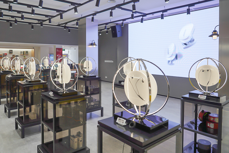 乐之上生新所店开业：实体3C潮品店，究竟有哪些独有优势？-第6张图片-科技快讯