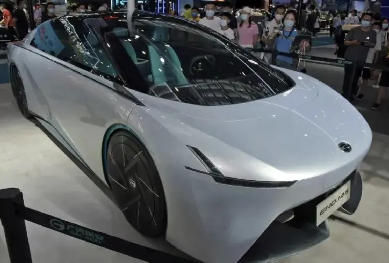 埃安高端轿跑广州车展首发，起售价或超30万，对标特斯拉Model 3-第2张图片-科技快讯