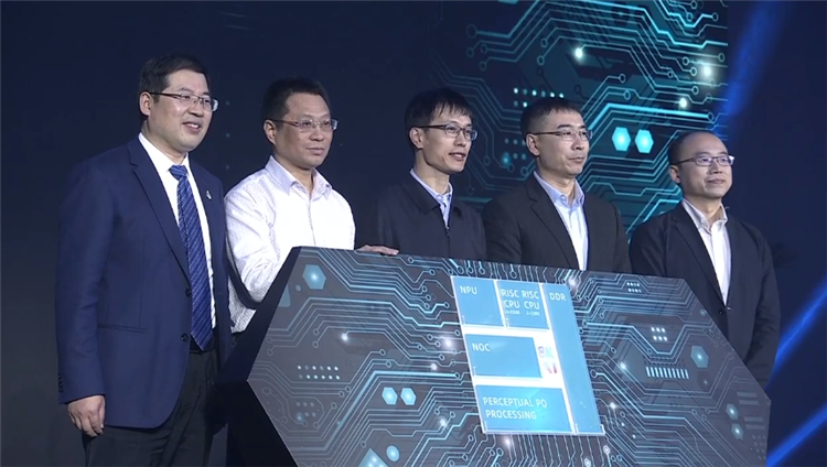 填补行业空白 海信发布中国首颗全自研8K AI画质芯片-第8张图片-科技快讯