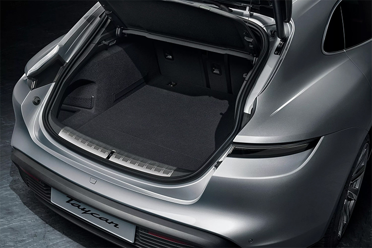 保时捷Taycan Sport Turi *** o海外发售：共5款车型 起售价约62.3万元-第2张图片-科技快讯