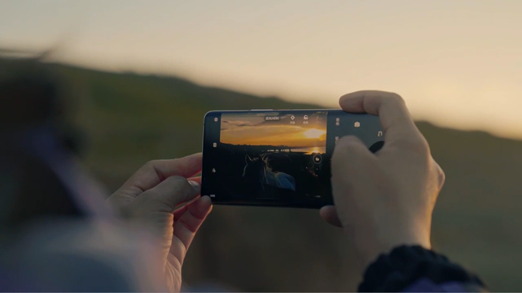 "超大杯"vivo X50 Pro+亮相：大底+1亿像素，拍照表现有多强？-第5张图片-科技快讯
