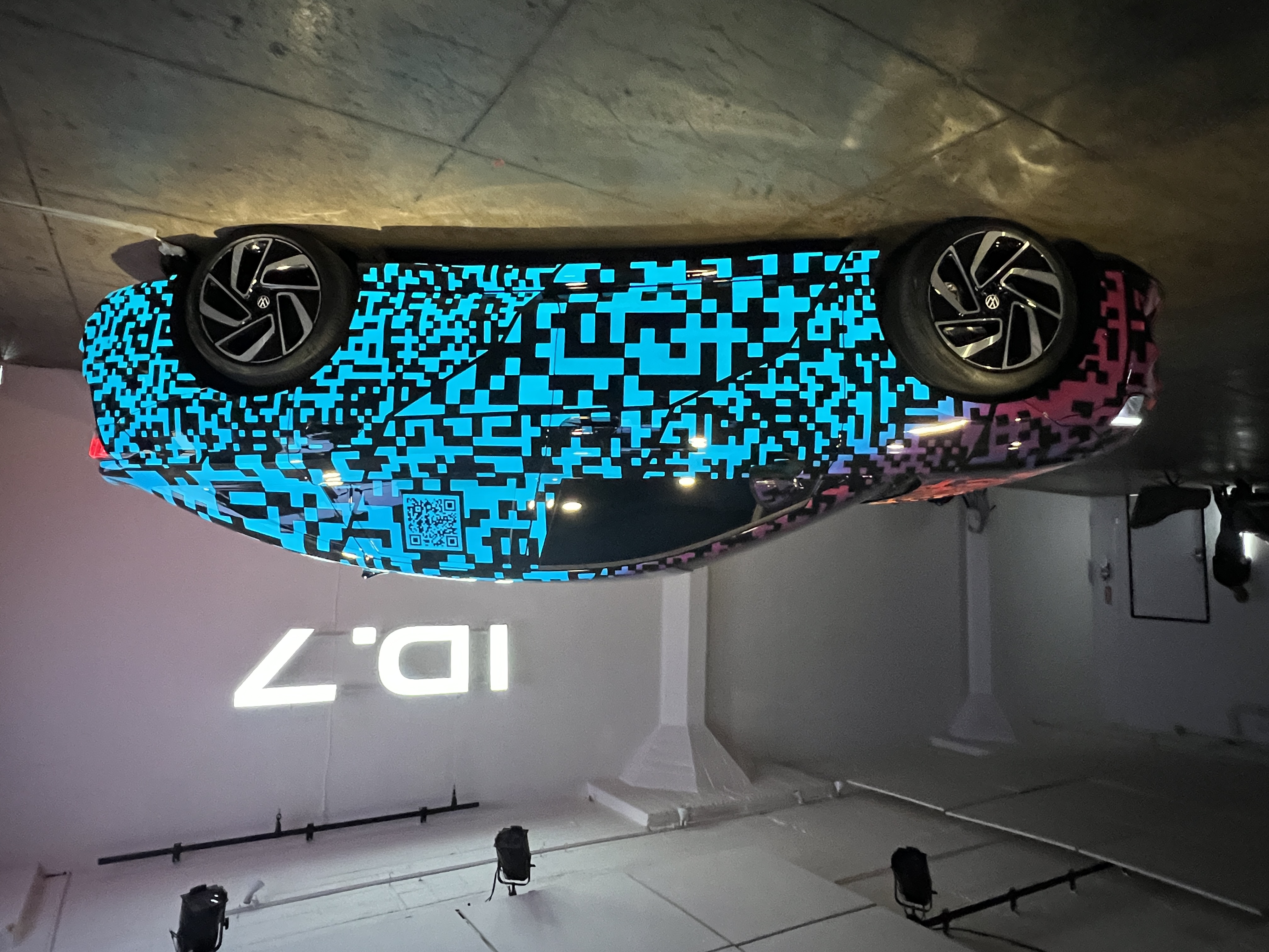 CES 2023|大众ID.7量产版首发亮相，2023年下半年率先在中国上市，续航700km-第3张图片-科技快讯