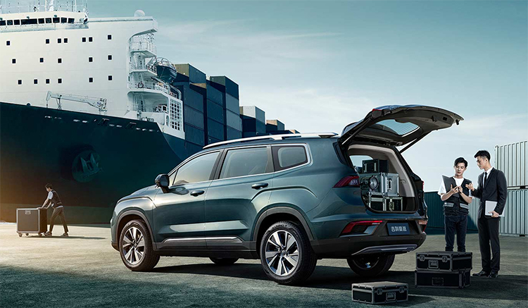 吉利豪越正式开启预售：定位中型SUV 预售10.88万元起-第4张图片-科技快讯