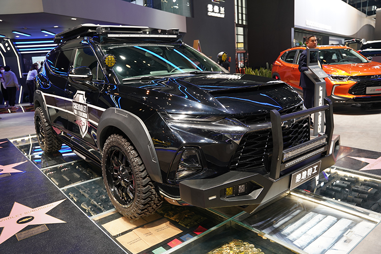 2023上海车展 | 雪佛兰展示FNR-XE纯电概念车 基于Ultium奥特能平台打造而成-第9张图片-科技快讯