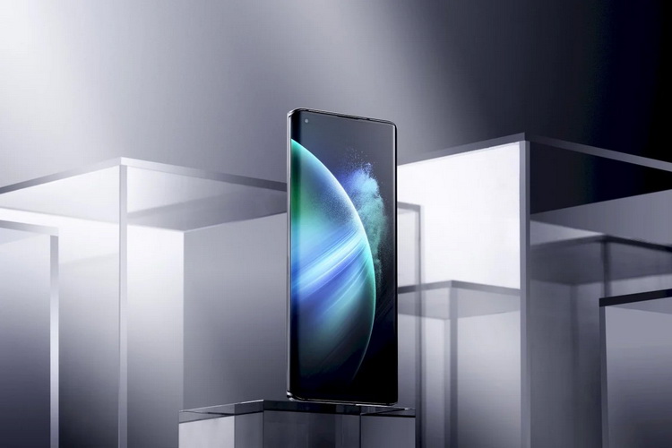 MWC 2021 | Infinix展出概念手机2021 160W快充 满电只要10分钟-第1张图片-科技快讯
