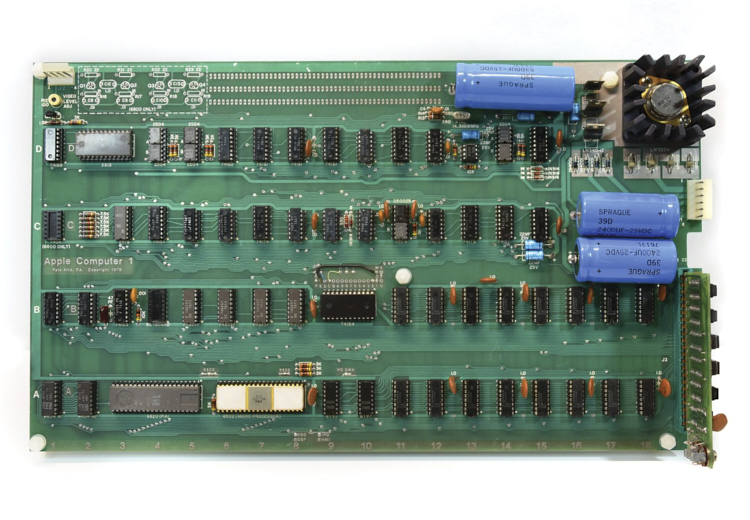 乔布斯亲手编号的Apple-1电脑拍卖，预计超过375000美元-第2张图片-科技快讯