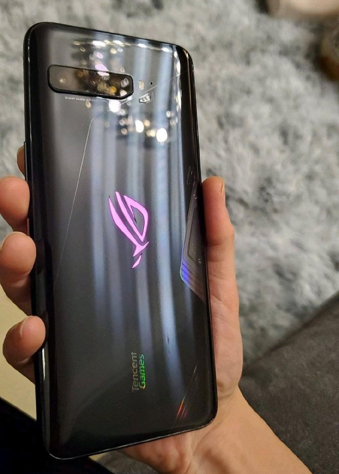 华硕ROG Phone 3将于7月22日线上发布 或搭载高通骁龙865 Plus处理器-第2张图片-科技快讯