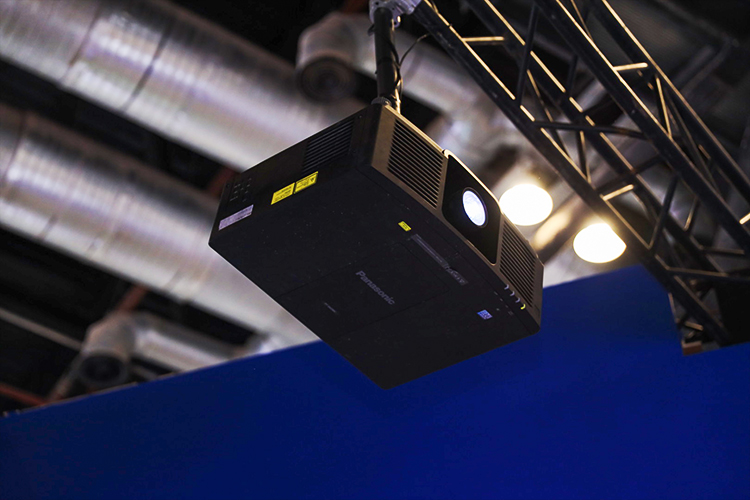 InfoComm 2021丨 松下投影机打造硬实力 物体轨迹捕捉等黑科技纷纷亮相-第2张图片-科技快讯