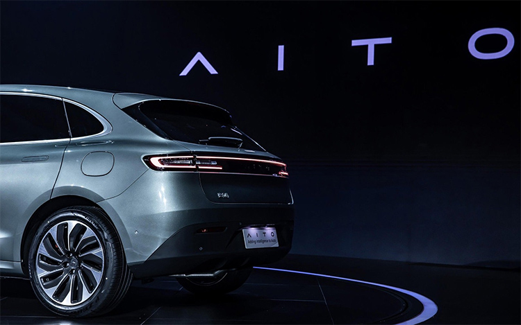 赛力斯推出高端品牌AITO 首款车型问界M5同步亮相-第4张图片-科技快讯