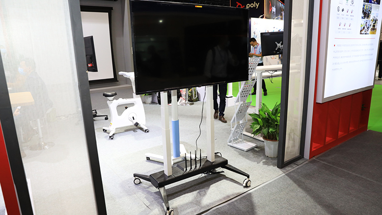 InfoComm 2020 | 乐歌升降桌进化新形态 呈现不一样的观屏体验-第3张图片-科技快讯