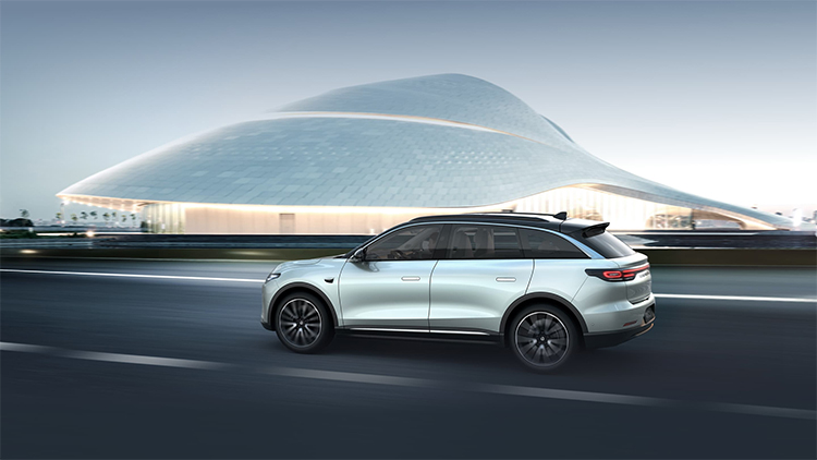 零跑C11正式开启预售：定位中型纯电SUV 起售价15.98万元-第4张图片-科技快讯