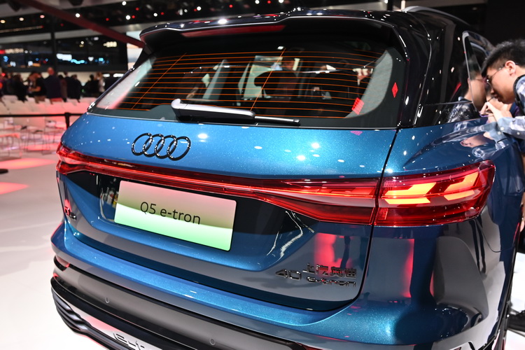 2023上海车展 | 奥迪首发F1赛车：Q5 e-tron等新车同步亮相-第6张图片-科技快讯
