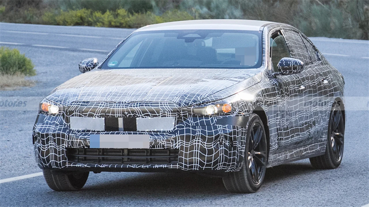 下一代BMW 5系最新谍照曝光，将于2024年上市-第4张图片-科技快讯