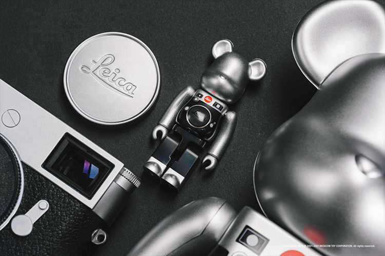 联手潮玩品牌 徕卡推出LEICA x MEDICOM TOY BE@RBRICK "M"-第1张图片-科技快讯