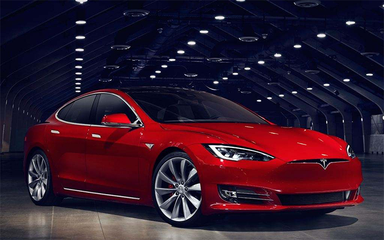 特斯拉Model S长续航升级版续航提升20% 成为首款EPA续航超400英里车型-第4张图片-科技快讯