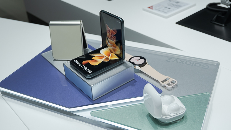 三星Galaxy Z Fold3、Flip3国行售价公布：7599元起，能防水的折叠屏-第10张图片-科技快讯