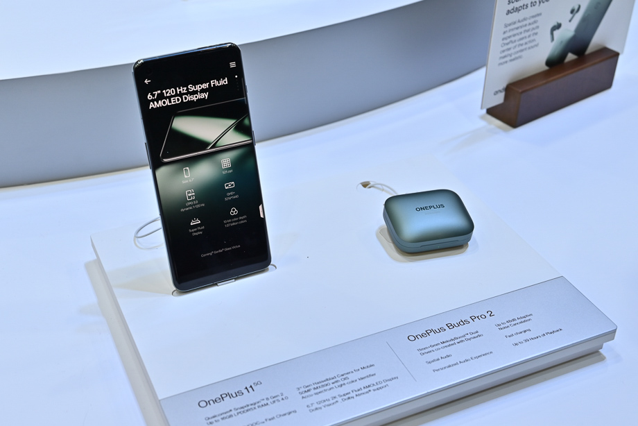 MWC2023 | 一加11概念版亮相 首创内置水冷散热-第6张图片-科技快讯