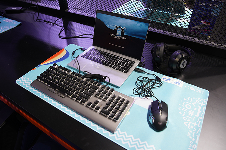 ChinaJoy2021丨机械革命展示F6标压轻薄本 兼具高性能和轻薄便携-第5张图片-科技快讯