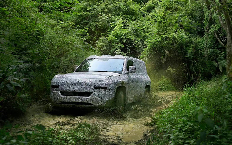 比亚迪高端品牌仰望首款车型谍照曝光 定位硬派SUV-第1张图片-科技快讯
