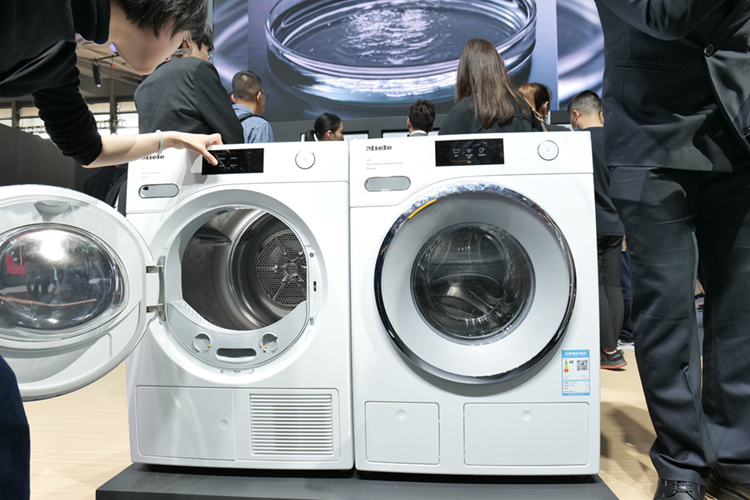 AWE2023丨百年品牌的智能化实力，美诺带来全系列智能化家电-第2张图片-科技快讯